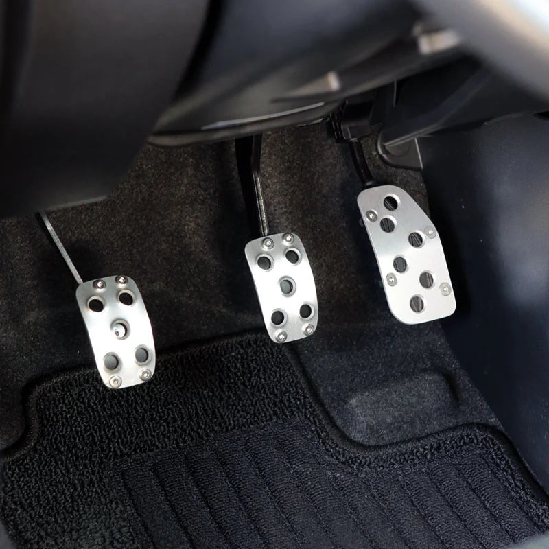 Aluminium Pedal Set For Manual Transmission RHD only (JB74/JC74XL)