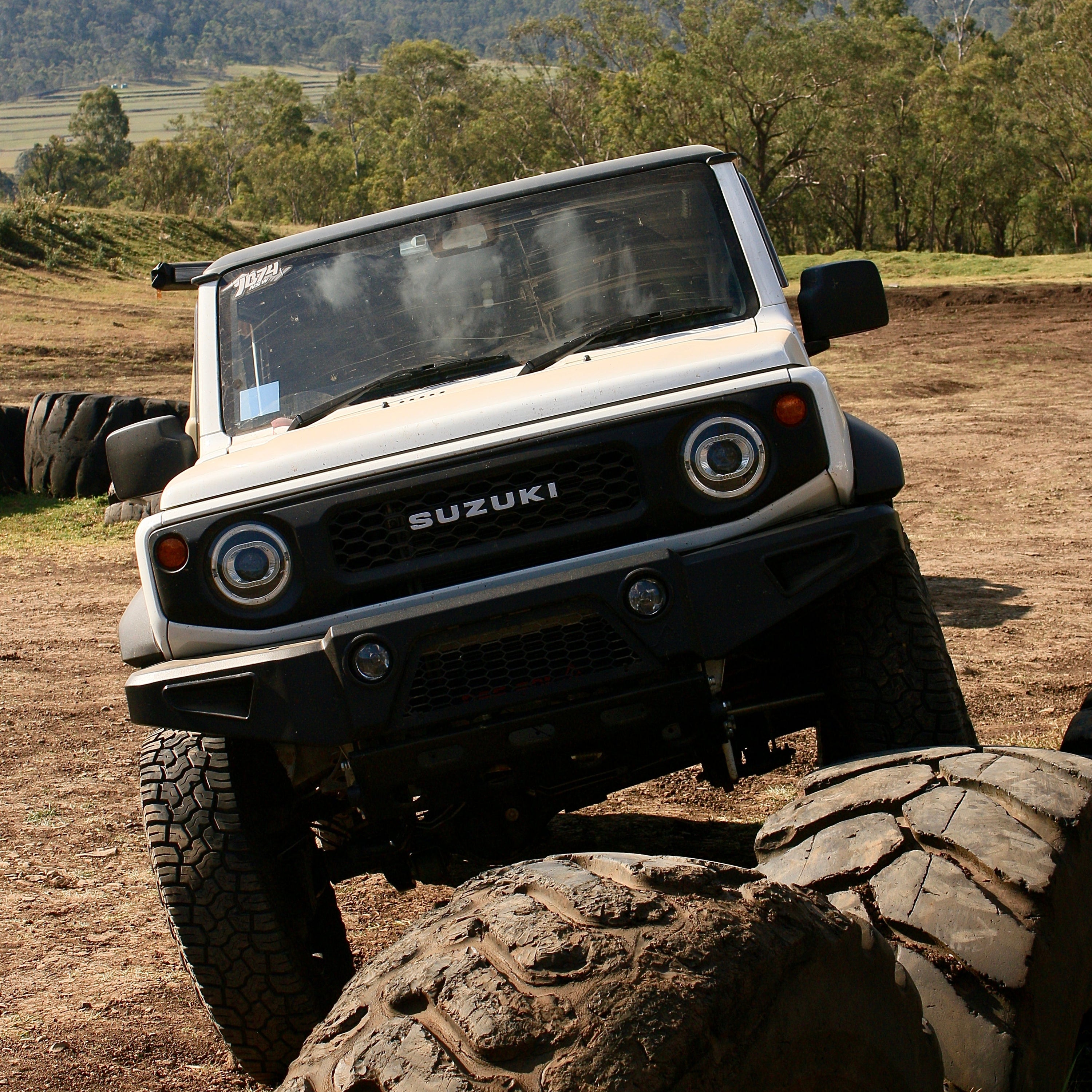 RIDG Black Signature 'Suzuki' Grille (JB74/JC74XL)