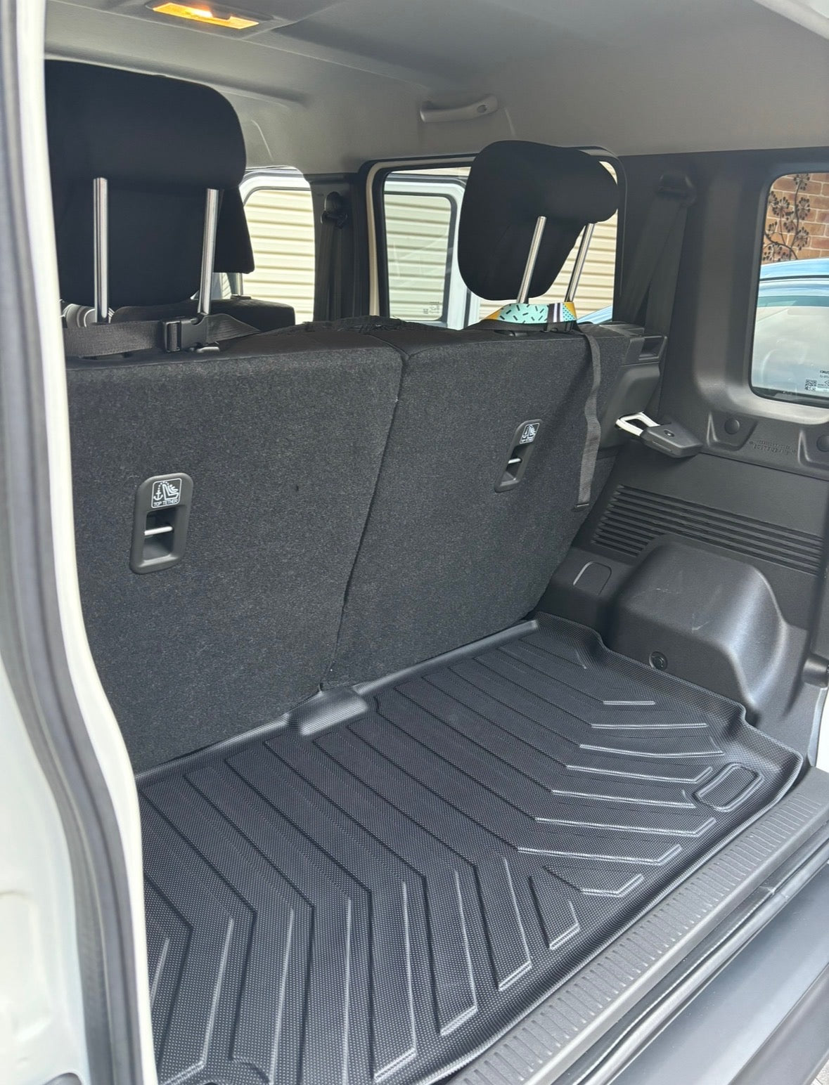 ARMR 5 DOOR Boot Liner (JC74XL)